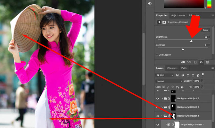 Drag the Brightness and Contrast sliders to adjust the brightness between the model and the background