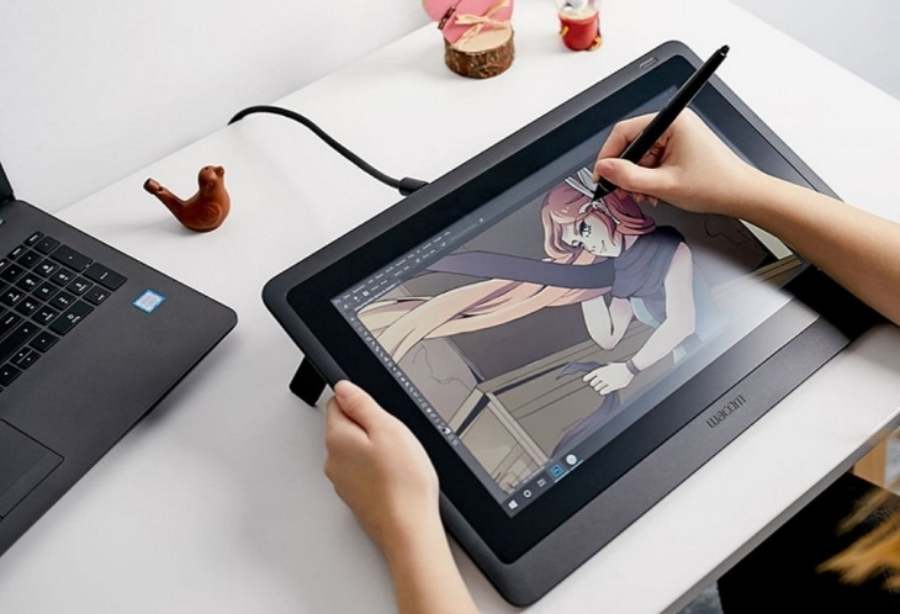 Should You Buy a Wacom or an iPad to Learn Digital Painting?