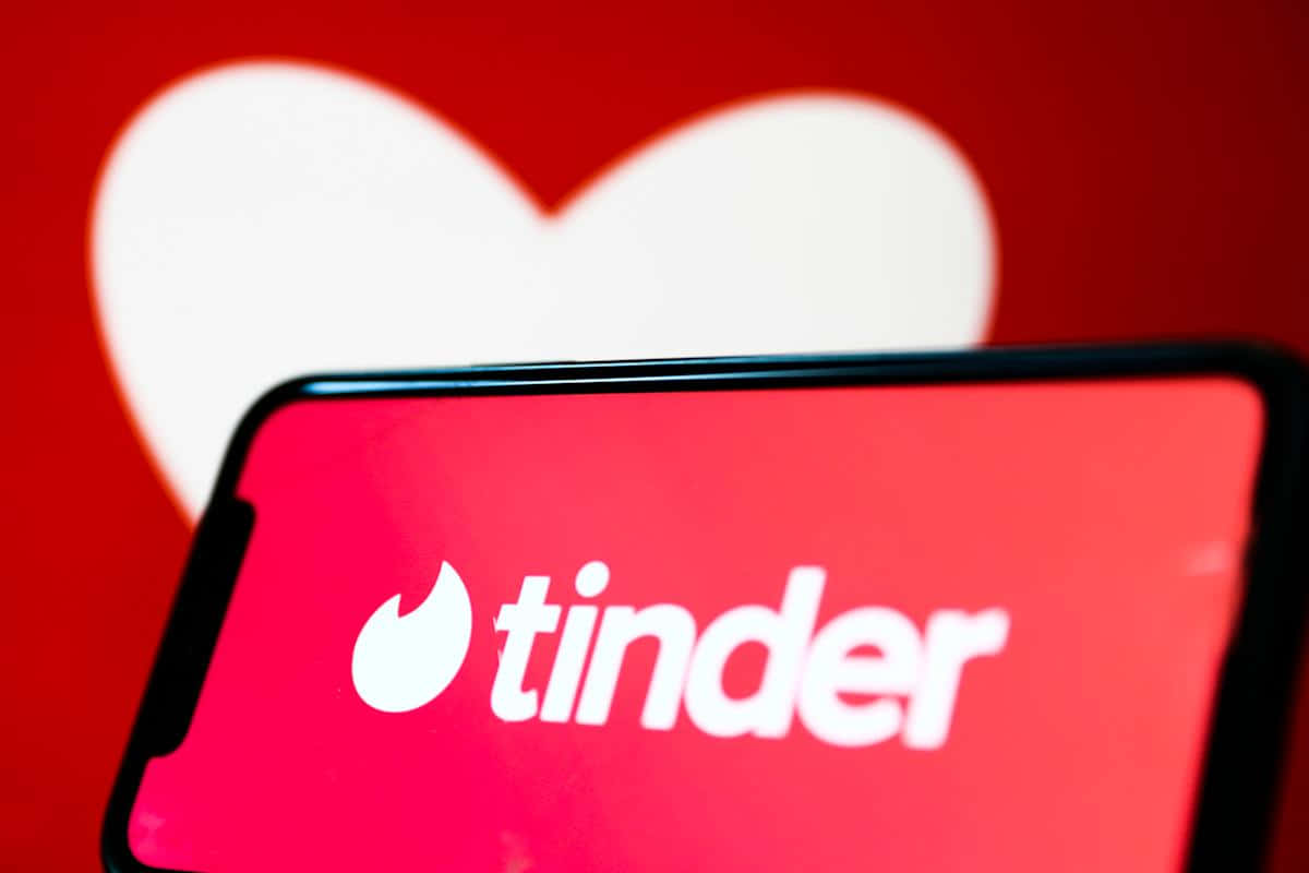 Tinder: What's the Top Dating App With Over 75 Million Users?