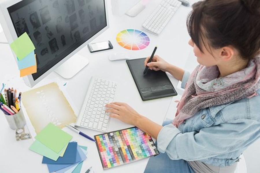 Learn Graphic Design: Explore Careers Beyond Graphic Designer