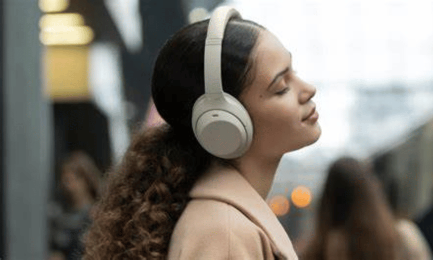 7 Music Listening Apps You Should Be Using In 2025