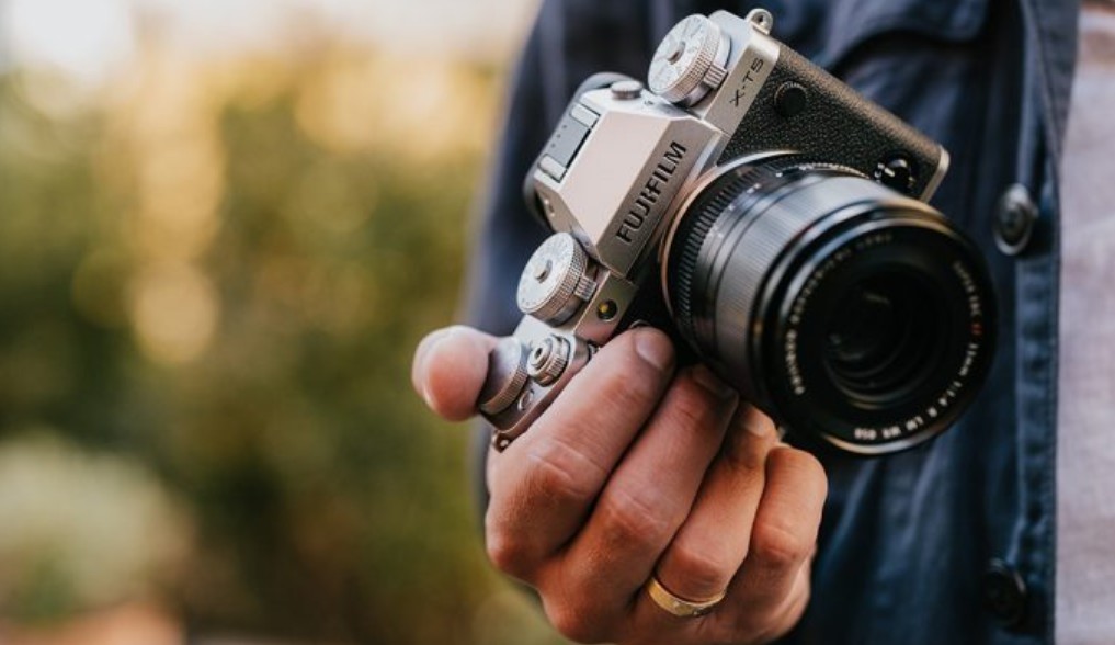 What is an anti-shake lens? Understand it to take top-notch photos