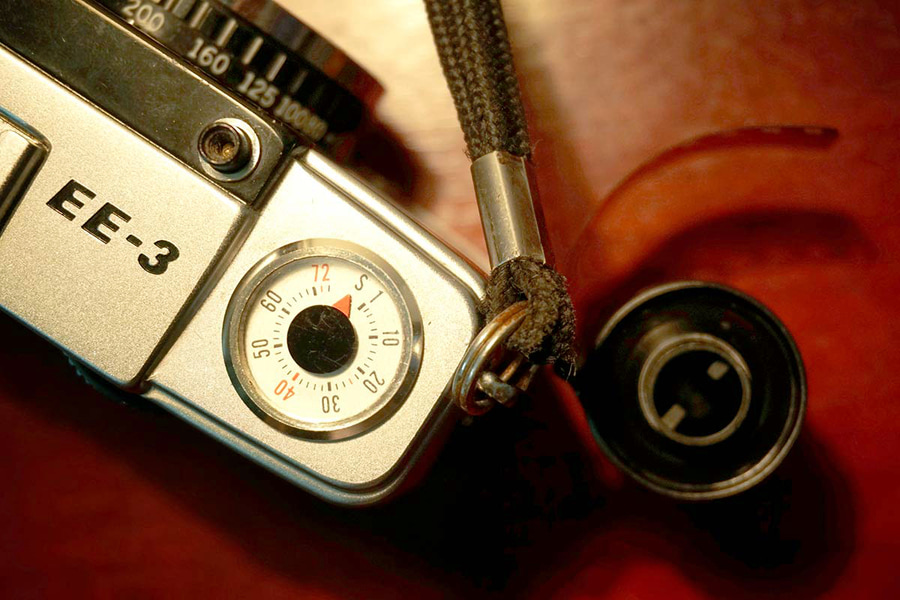 Half-Frame Camera: The Nostalgic Choice for the Retro Photo-Loving Generation