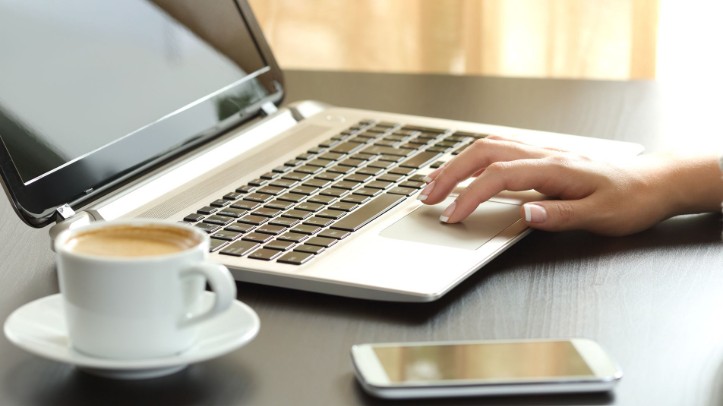 15 Habits That Silently Destroy Your PC Every Day