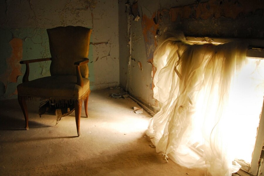 Mastering Diffused Light: The Secret to Creating Soft and Elegant Images