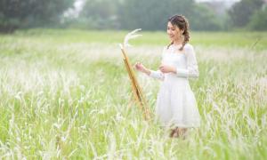 10 beautiful ways to pose with reed grass